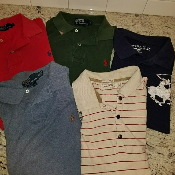 Group of 5 MEDIUM polos - Picture 1 of 2